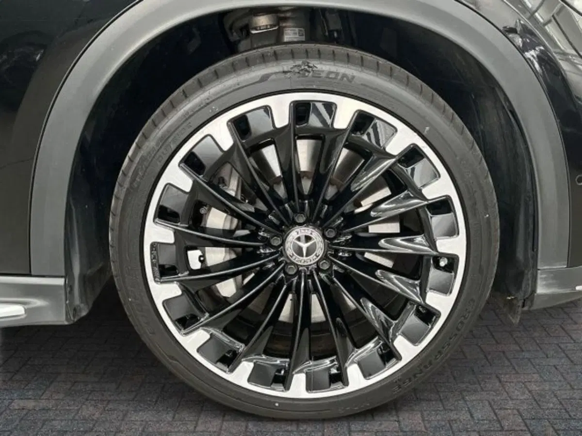 Mercedes-Benz EQE SUV usata a Verona (7)