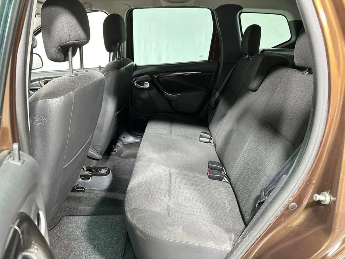 Dacia Duster usata a Sondrio (11)