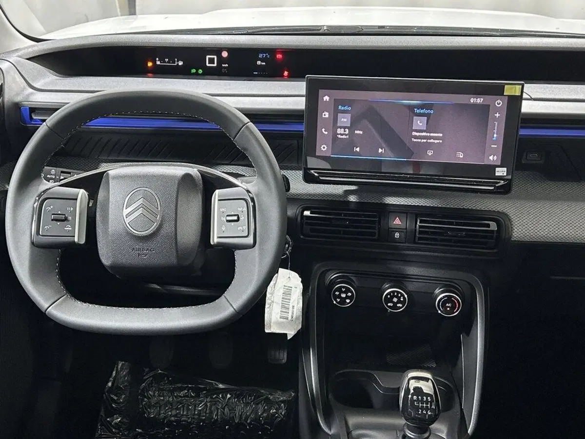 Citroen C3 Aircross nuova a Sondrio (13)