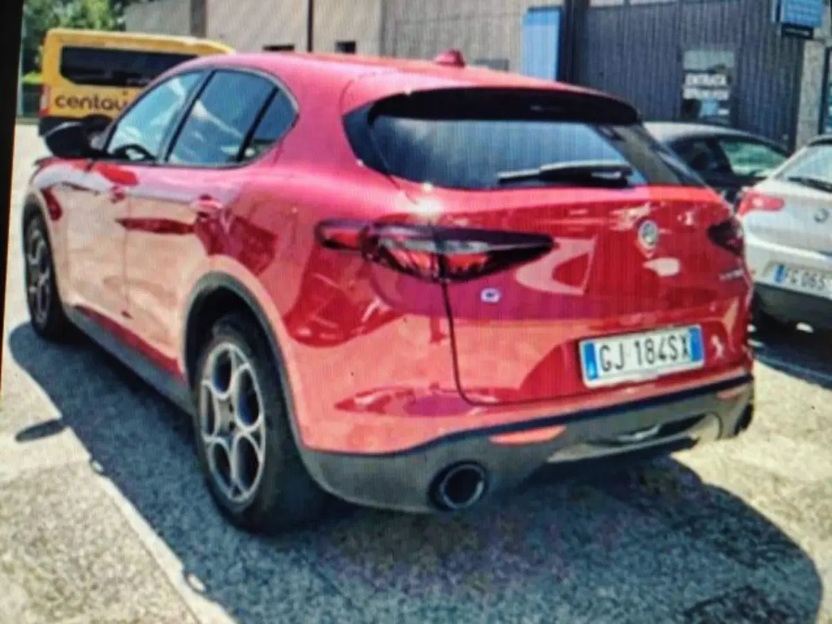 Alfa Romeo Stelvio usata a Forlì-Cesena (4)