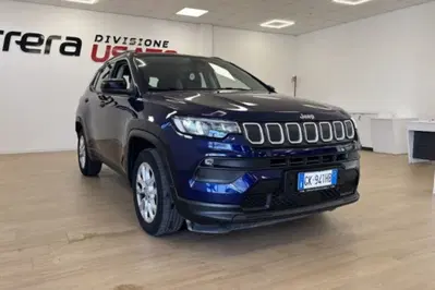 Jeep Compass 1.6 Multijet II 2WD Longitude del 2021 usata a Fondi