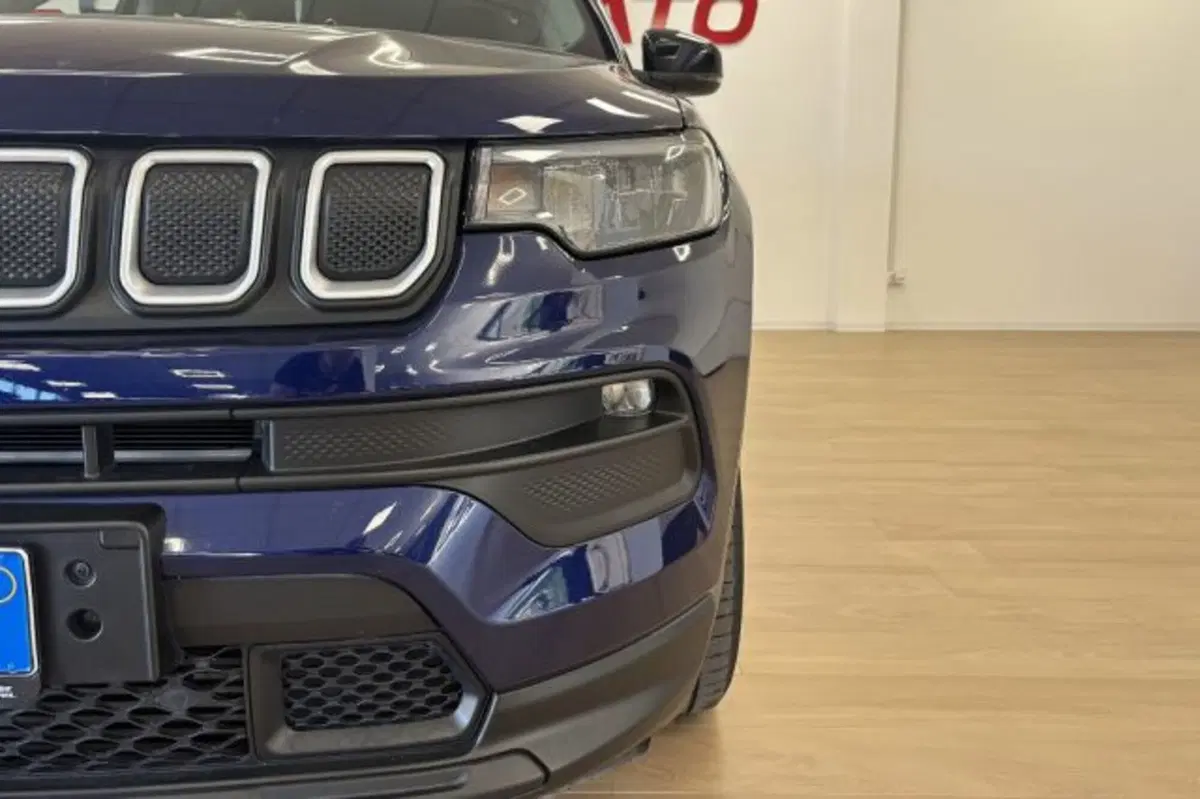 Jeep Compass usata a Latina (11)