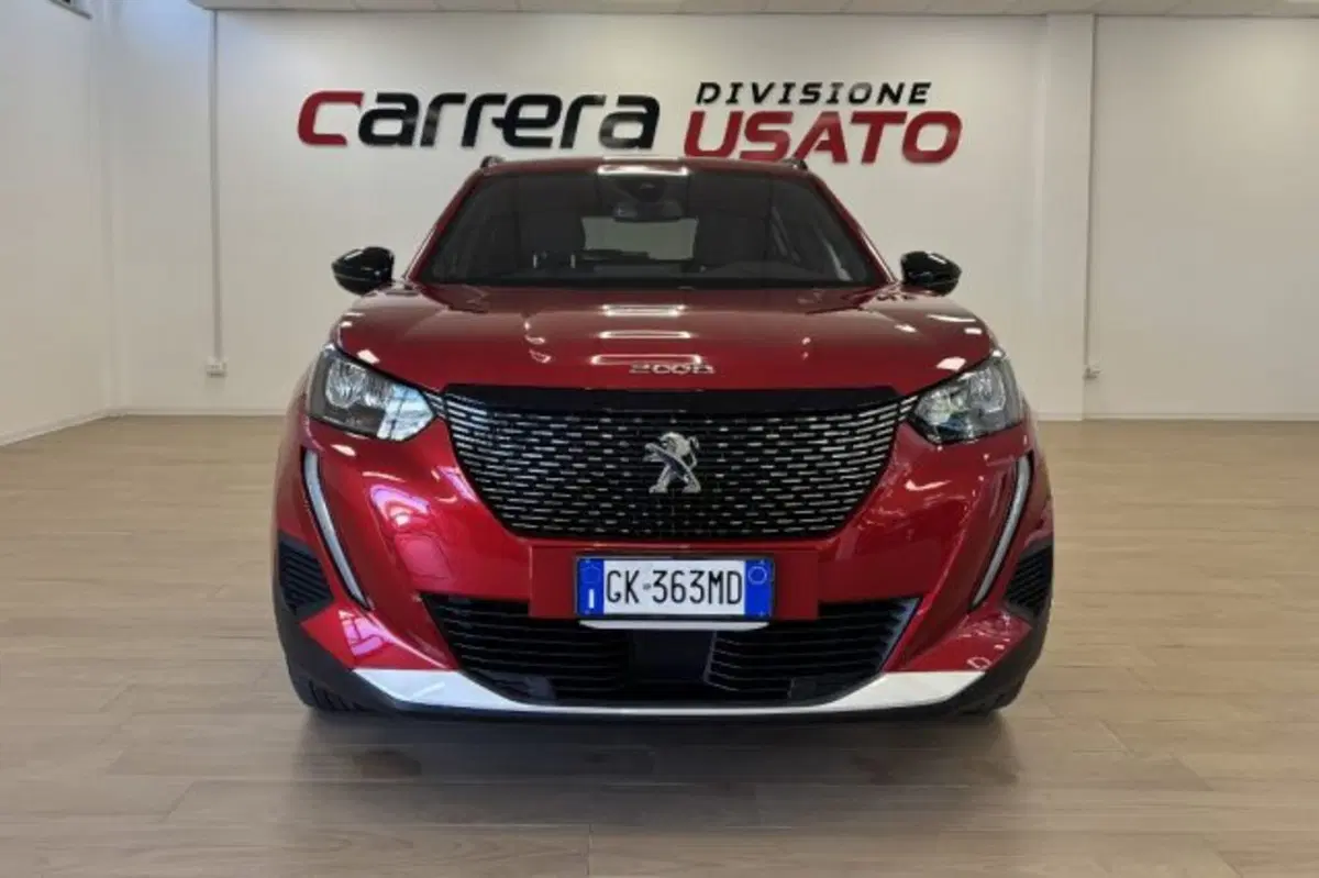 Peugeot 2008 usata a Latina (2)