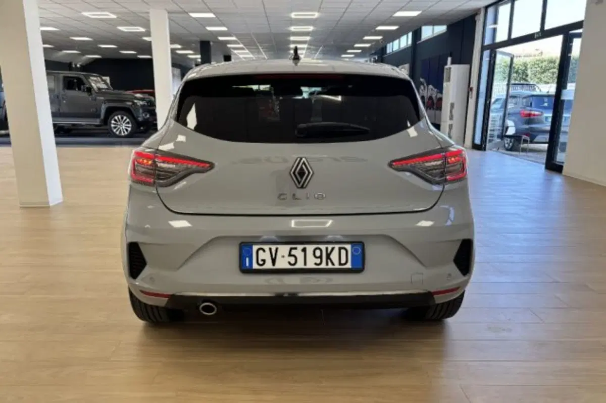 Renault Clio usata a Latina (6)