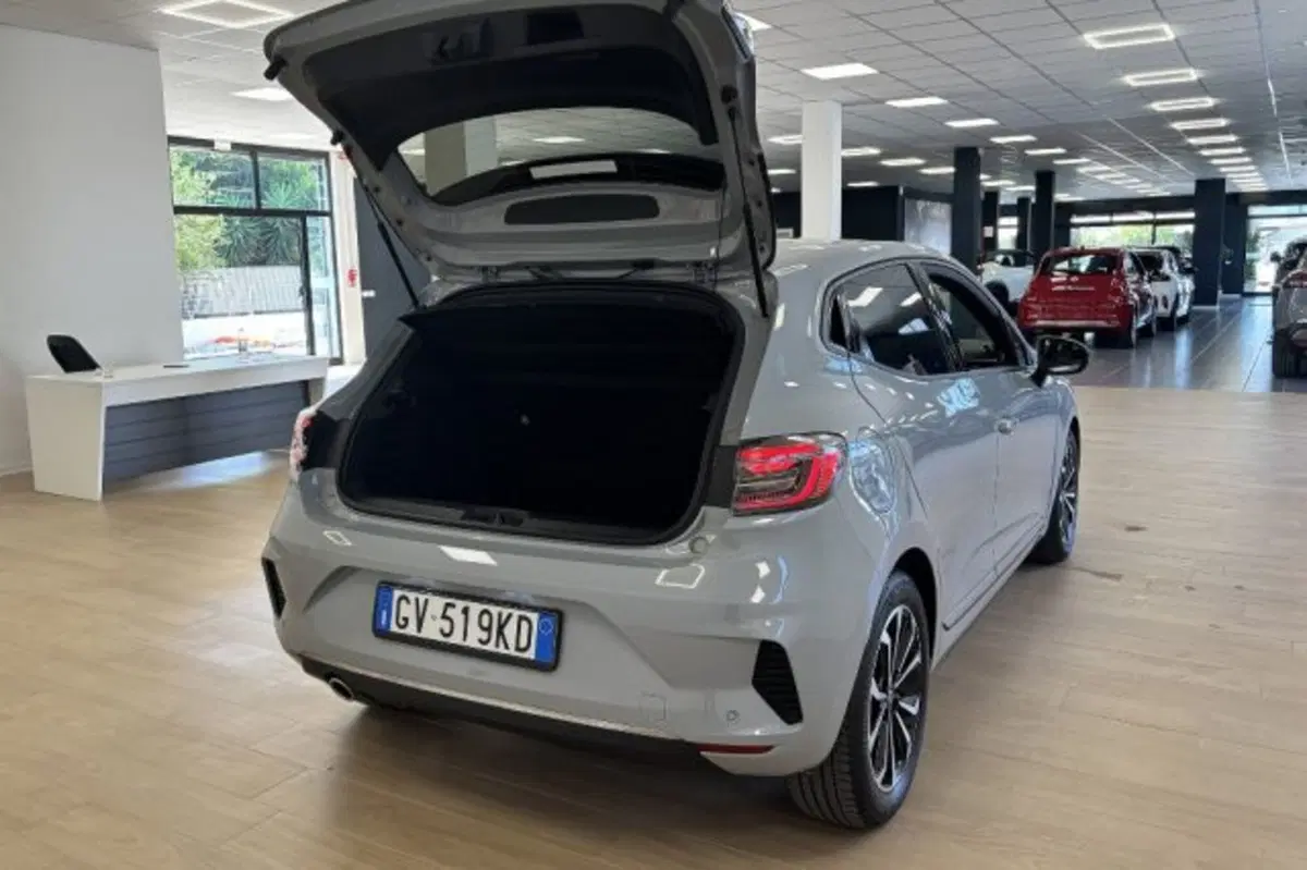 Renault Clio usata a Latina (7)