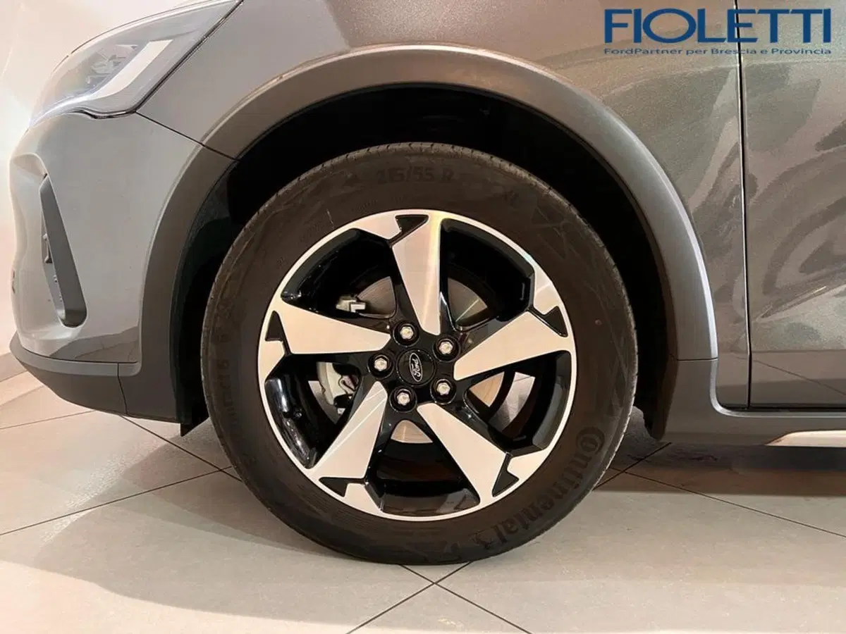 Ford Focus Station Wagon usata a Brescia (10)