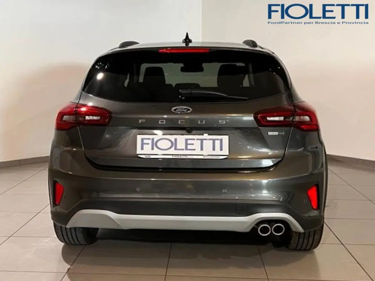 Ford Focus Station Wagon usata a Brescia (3)