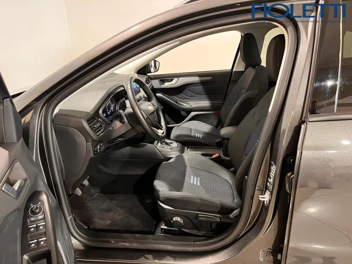 Ford Focus Station Wagon usata a Brescia (8)