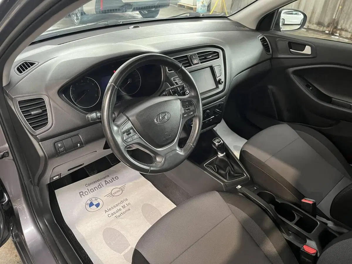 Hyundai i20 usata a Alessandria (9)