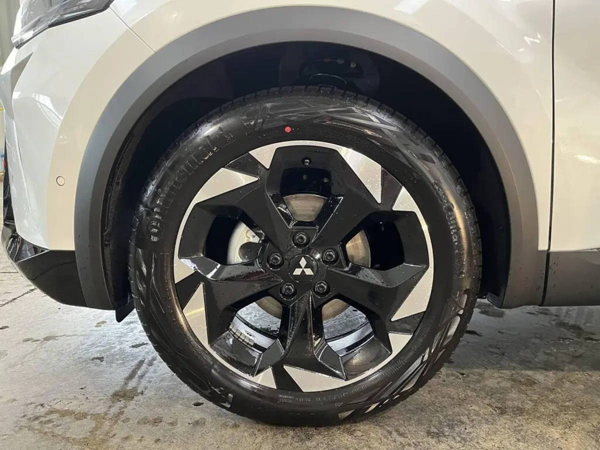 Mitsubishi Grandis nuova a Alessandria (8)