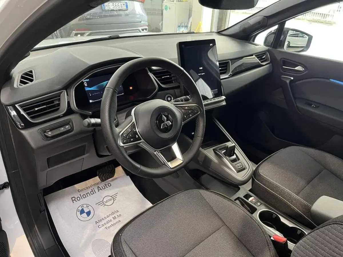 Mitsubishi Grandis nuova a Alessandria (9)
