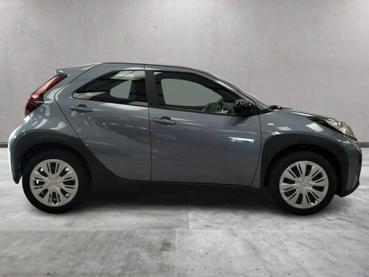 Toyota Aygo X usata a Roma (4)