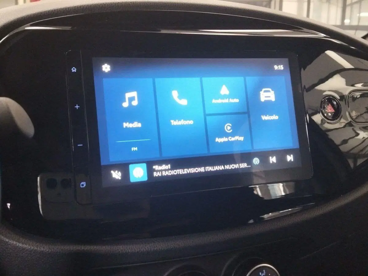 Toyota Aygo X usata a Roma (9)