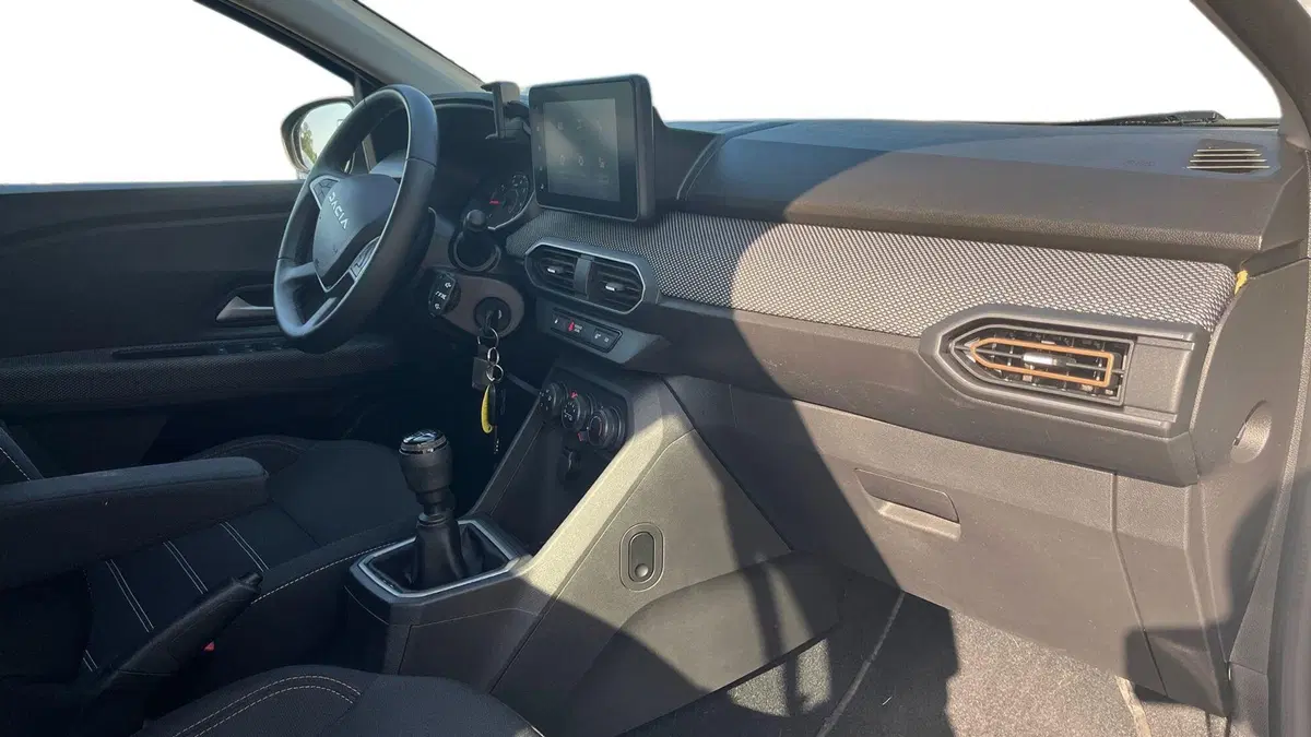 Dacia Sandero usata a Parma (11)