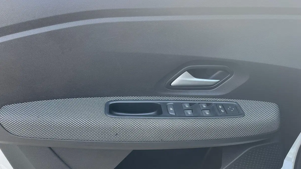 Dacia Sandero usata a Parma (18)