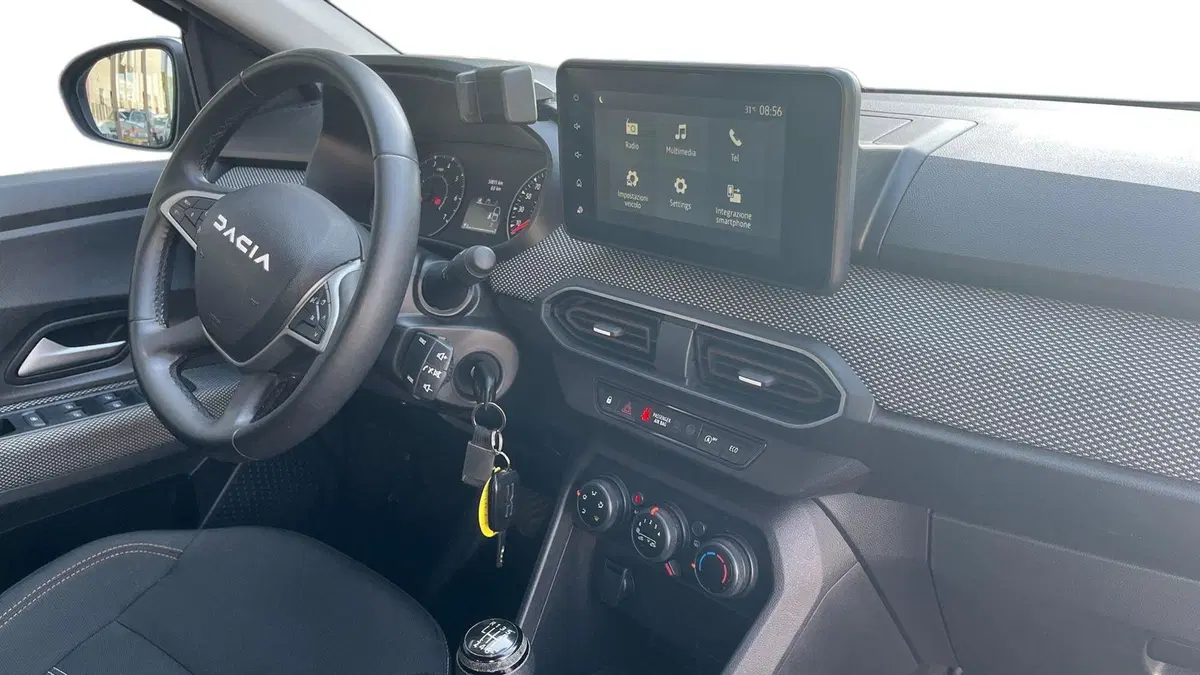 Dacia Sandero usata a Parma (6)