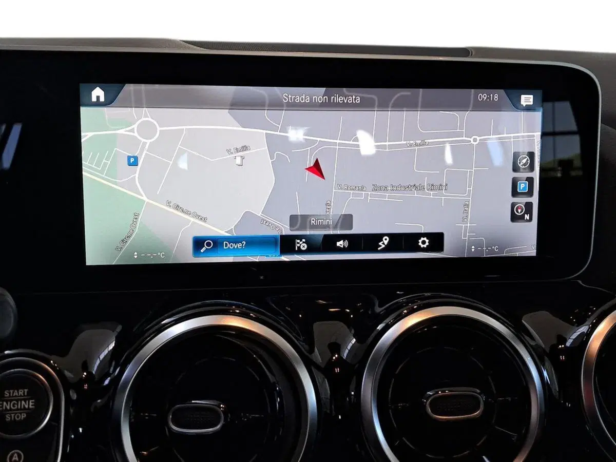 Mercedes-Benz GLA SUV usata a Rimini (15)