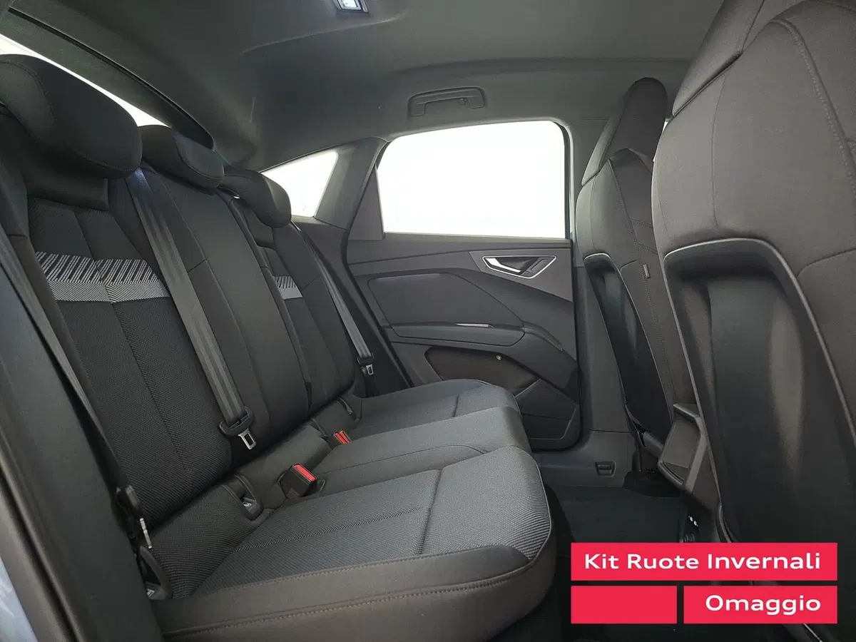 Audi Q4 Sportback usata a Cuneo (15)