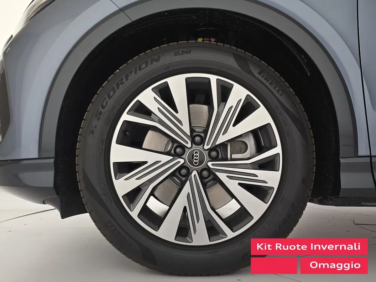 Audi Q4 Sportback usata a Cuneo (8)