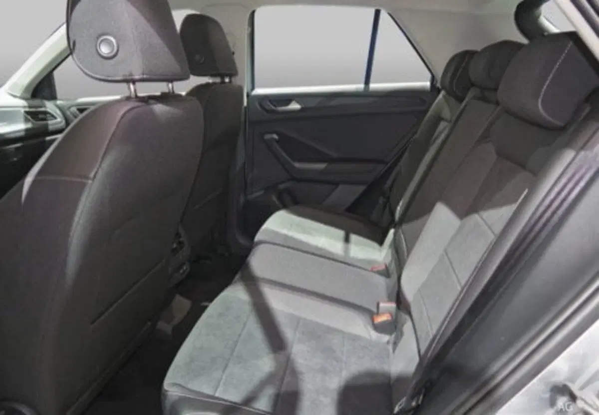 Volkswagen T-Roc usata a Salerno (18)