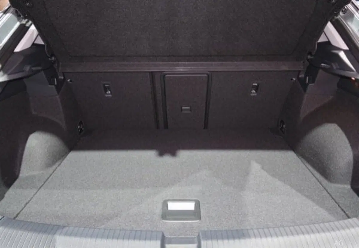 Volkswagen T-Roc usata a Salerno (20)
