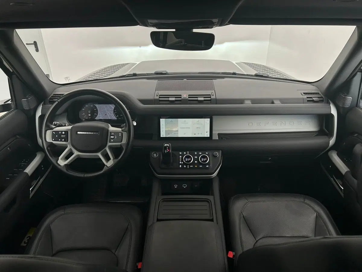 Land Rover Defender usata a Ferrara (4)