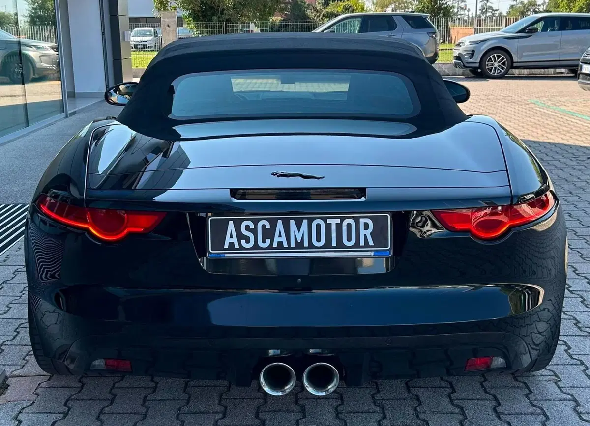 Jaguar F-Type Coupé usata a Ferrara (6)