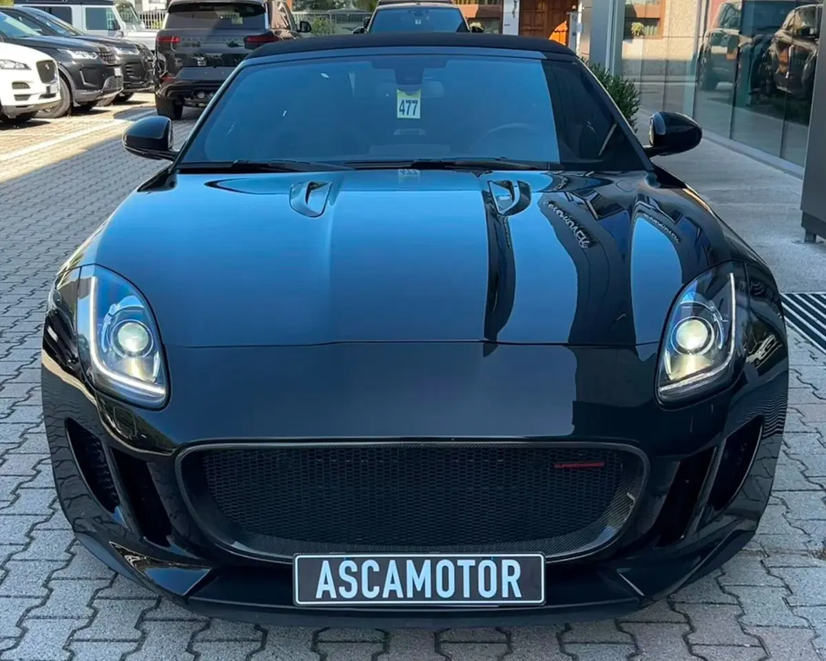 Jaguar F-Type Coupé usata a Ferrara (7)