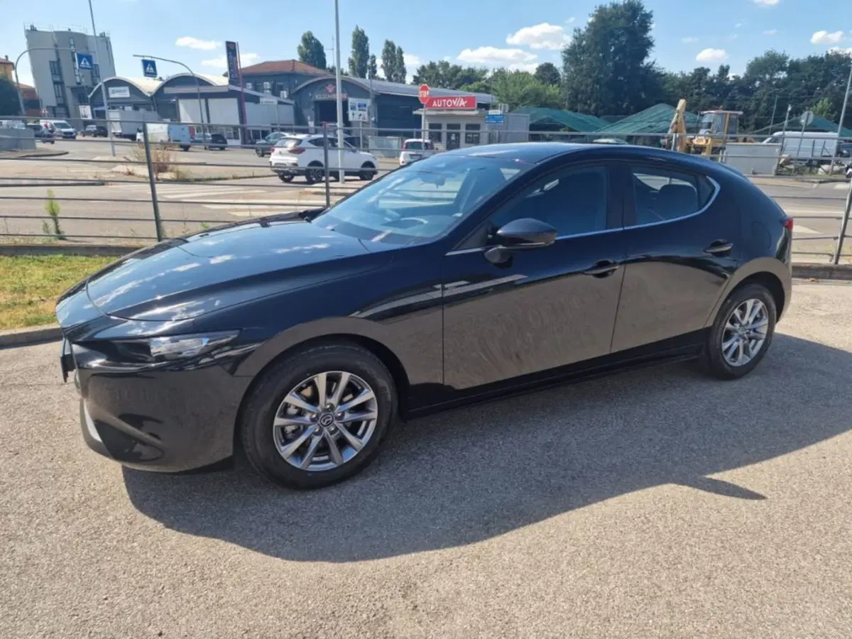 Mazda Mazda3 nuova a Bologna (2)