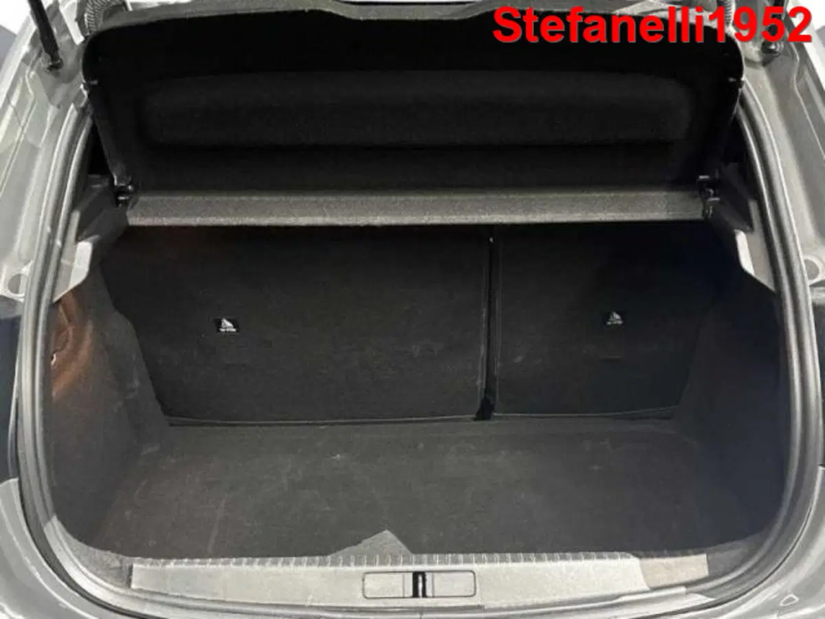 Peugeot 208 usata a Bologna (7)