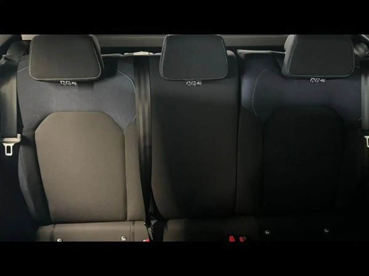 Dacia Duster usata a Firenze (12)