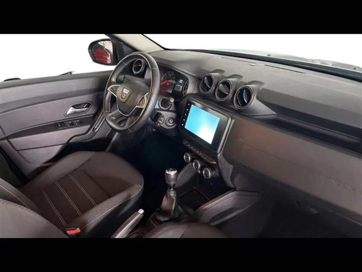 Dacia Duster usata a Firenze (11)