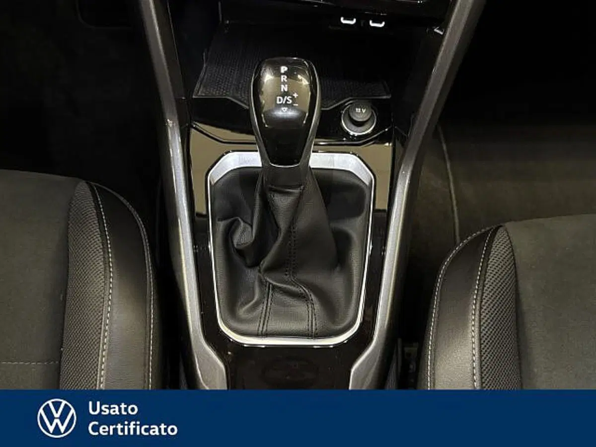 Volkswagen T-Roc usata a Vicenza (11)