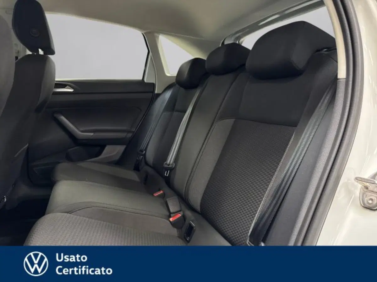 Volkswagen Taigo usata a Vicenza (12)