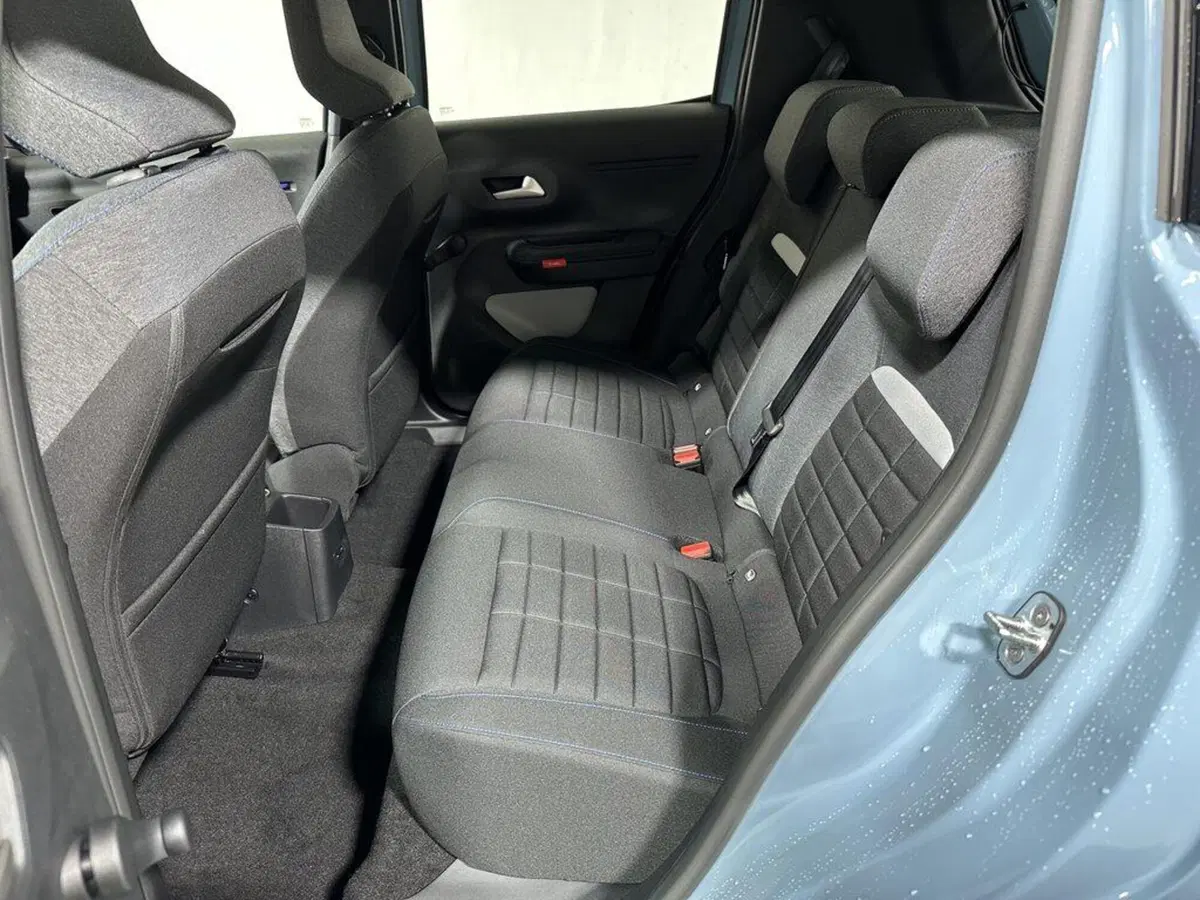 Citroen C3 Aircross nuova a Sondrio (11)