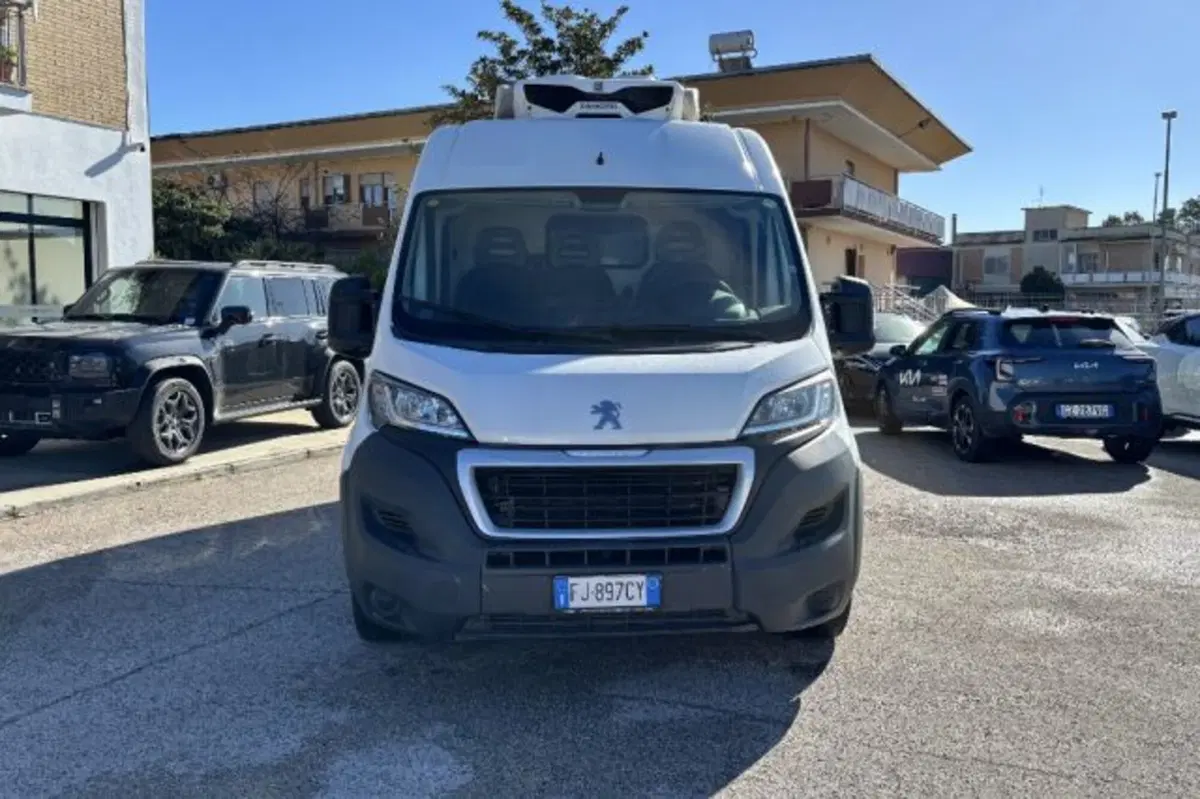 Peugeot Boxer Furgone usata a Latina (2)