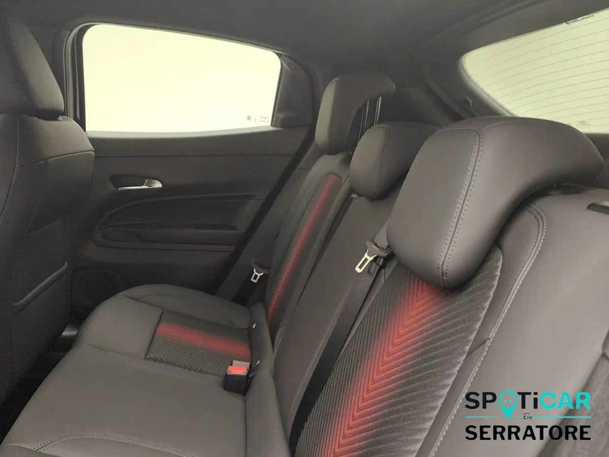 Alfa Romeo Junior nuova a Como (13)