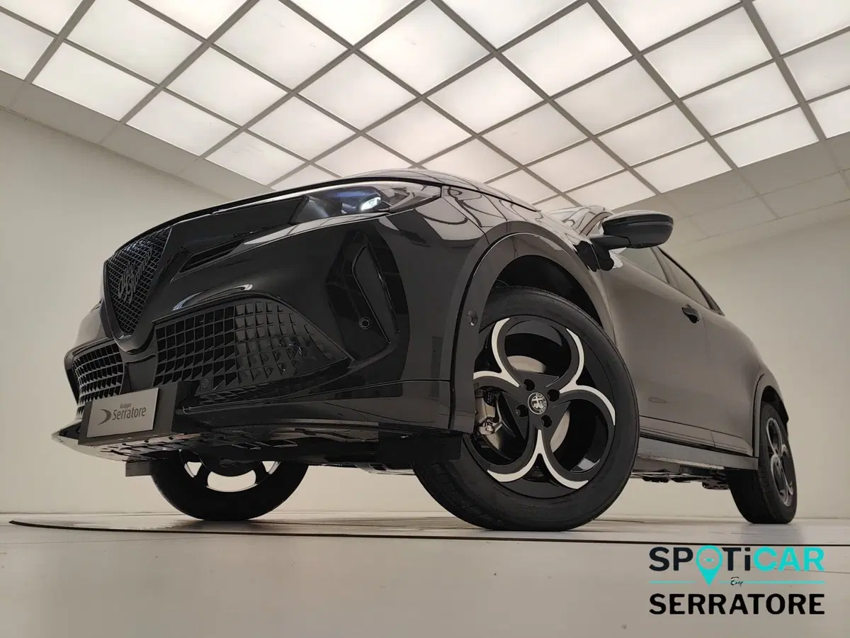 Alfa Romeo Junior nuova a Como (14)
