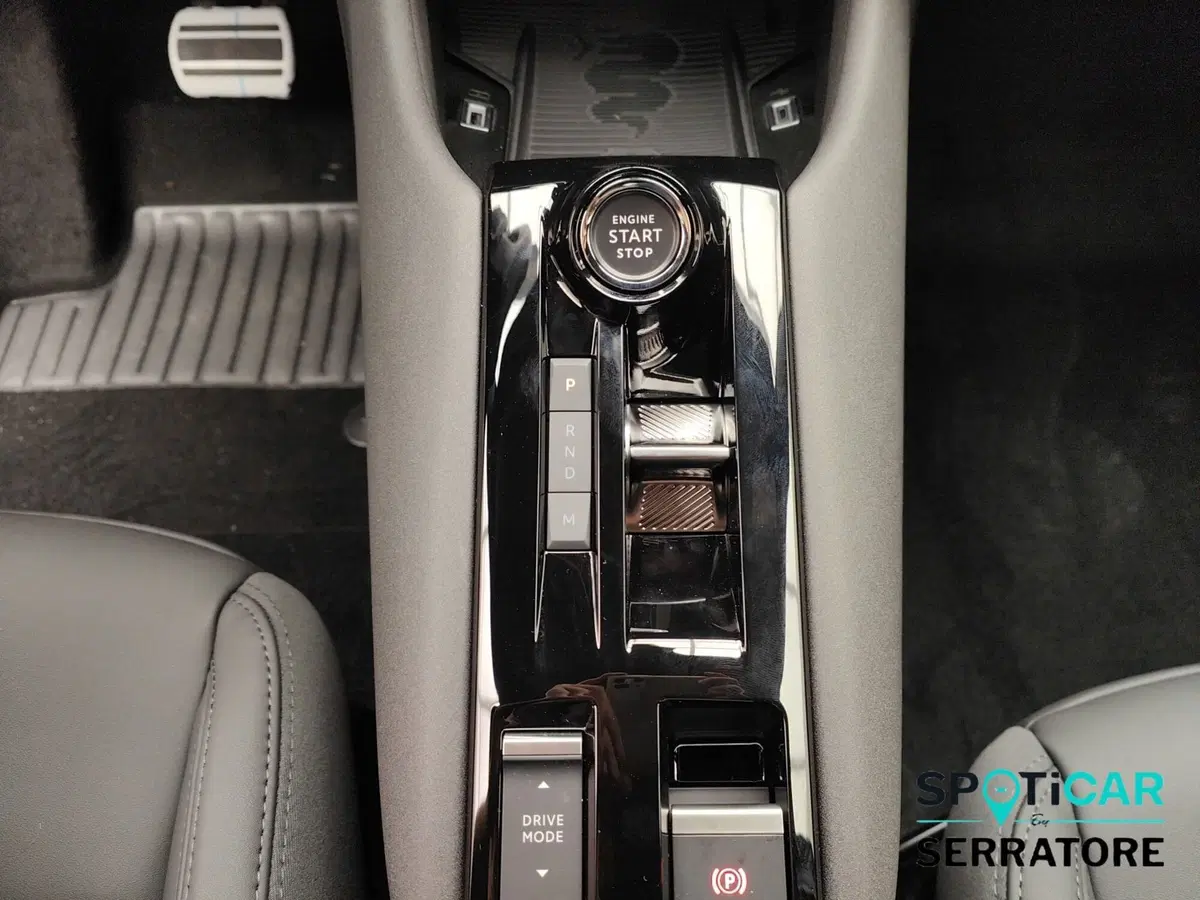 Alfa Romeo Junior nuova a Como (18)
