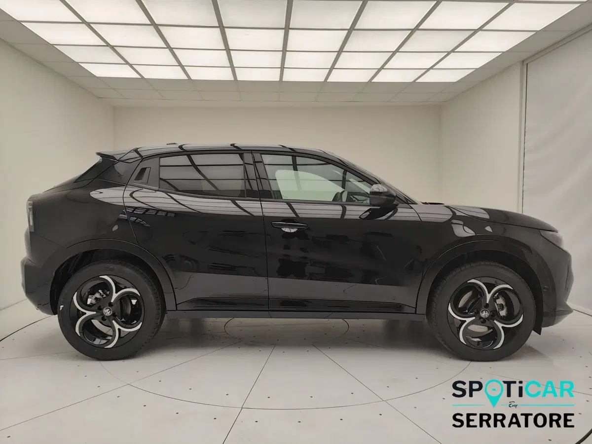 Alfa Romeo Junior nuova a Como (19)