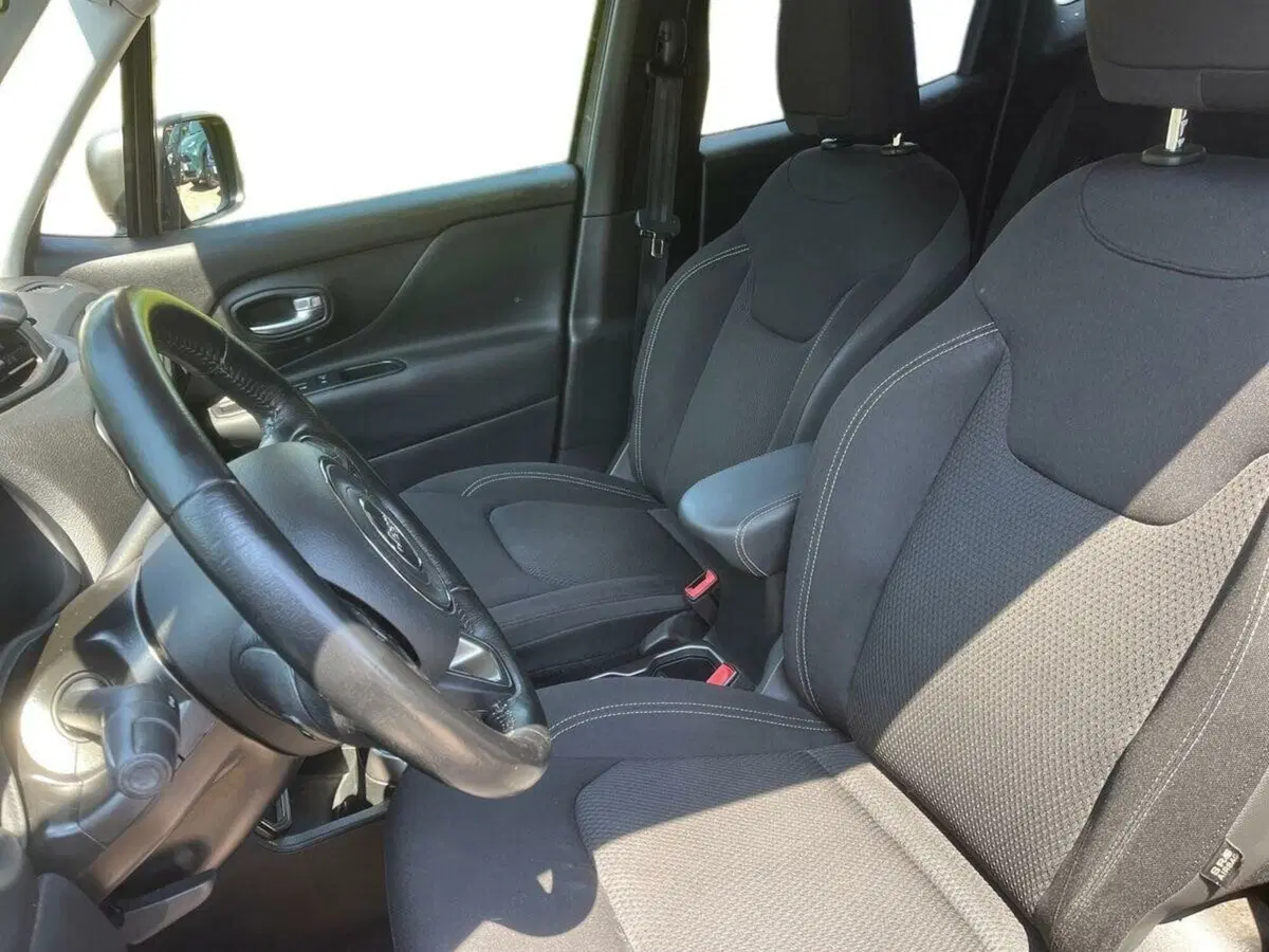 Jeep Renegade usata a Lecco (10)