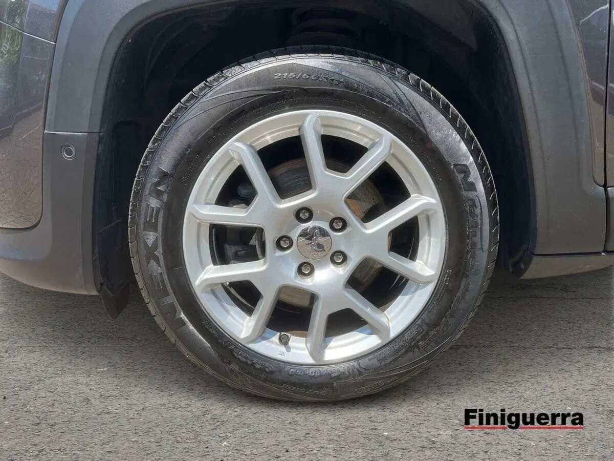 Jeep Renegade usata a Lecco (7)