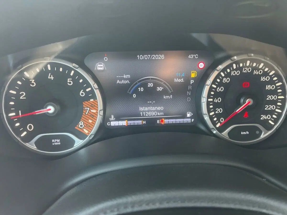 Jeep Renegade usata a Lecco (9)