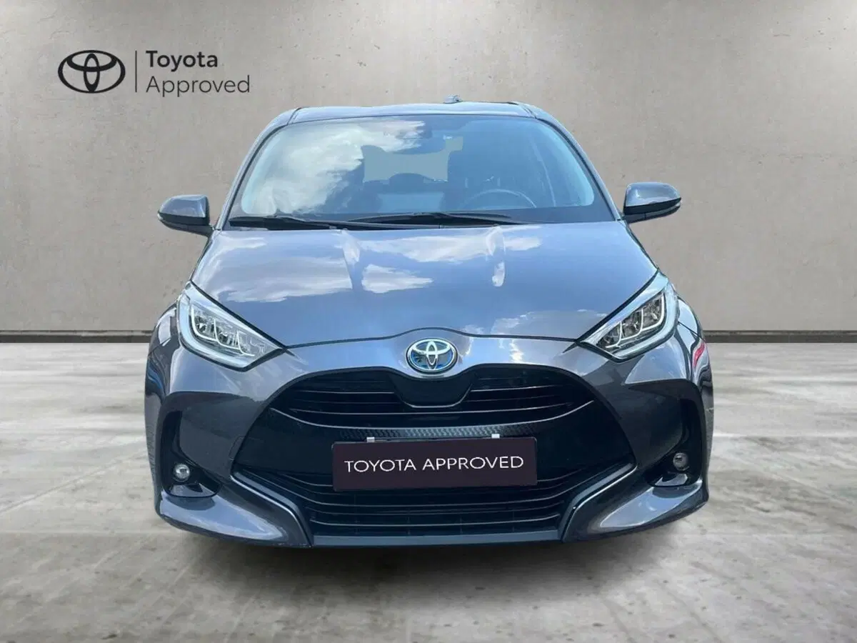 Toyota Yaris usata a Lecco (12)