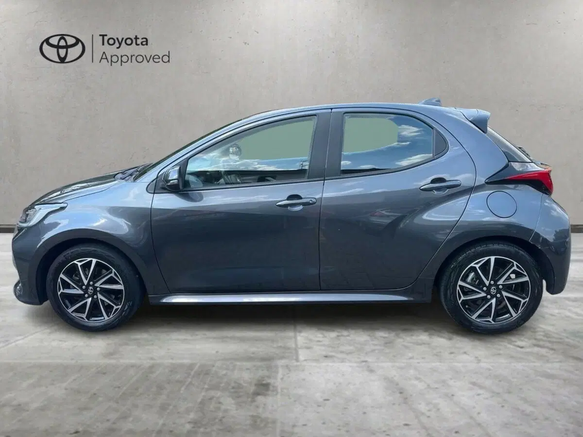 Toyota Yaris usata a Lecco (2)