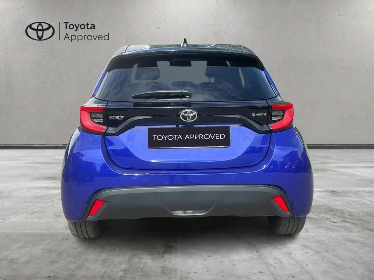 Toyota Yaris usata a Lecco (12)
