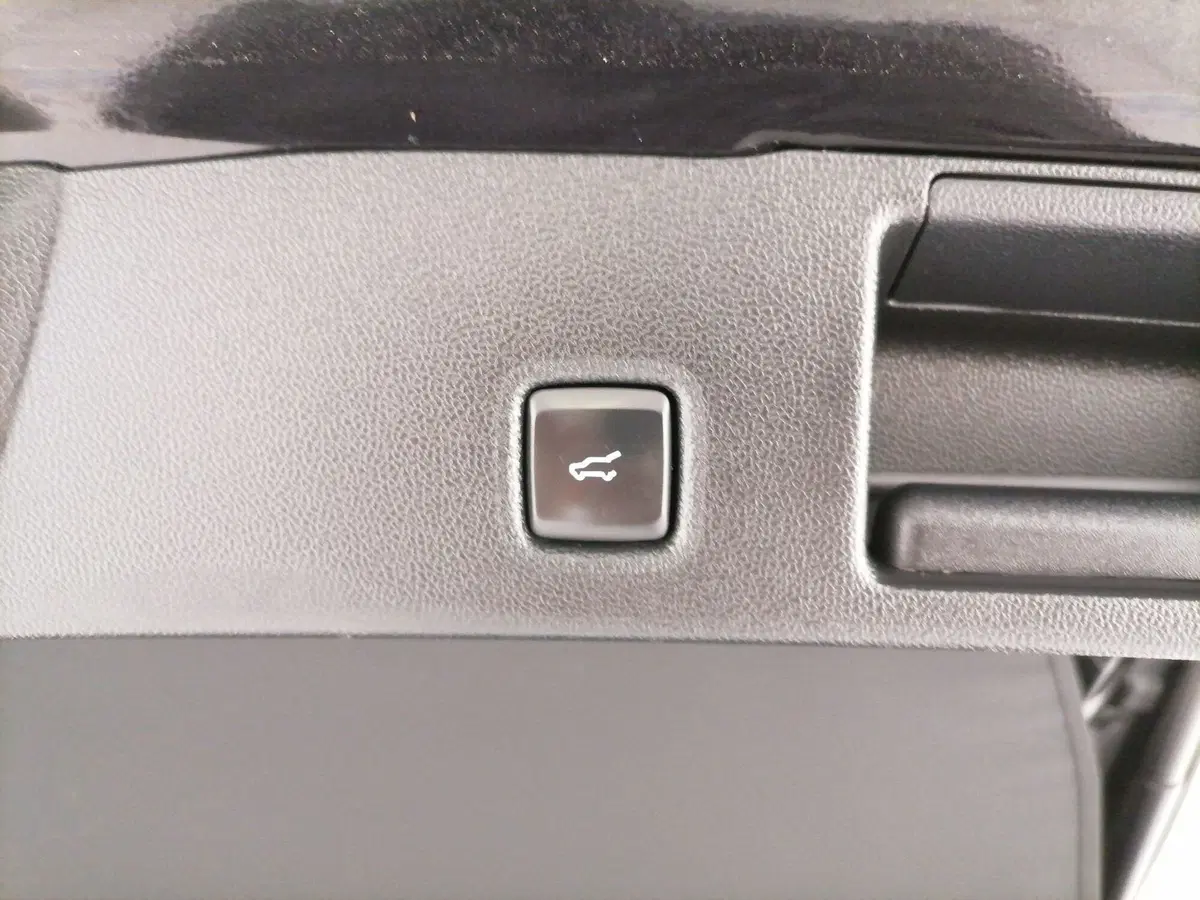 Ford Kuga usata a Roma (11)
