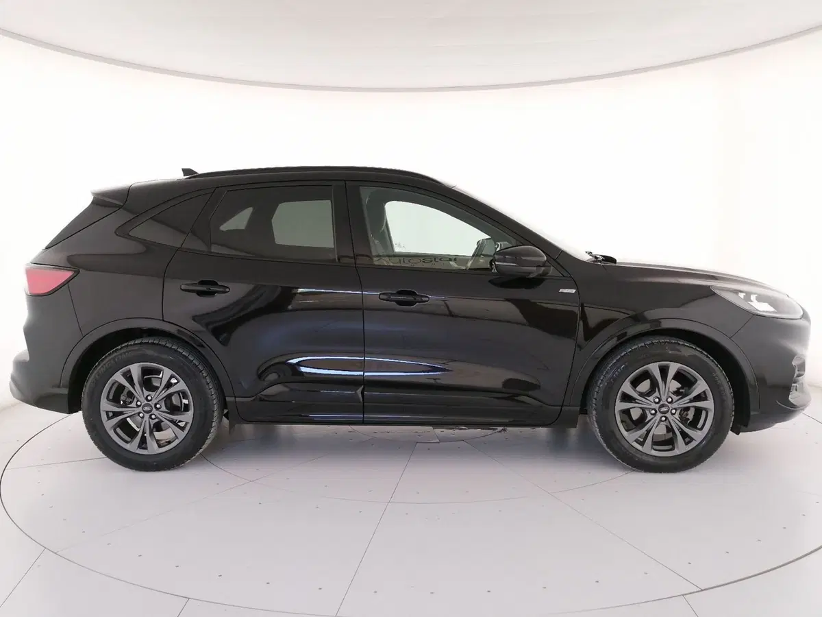 Ford Kuga usata a Roma (3)