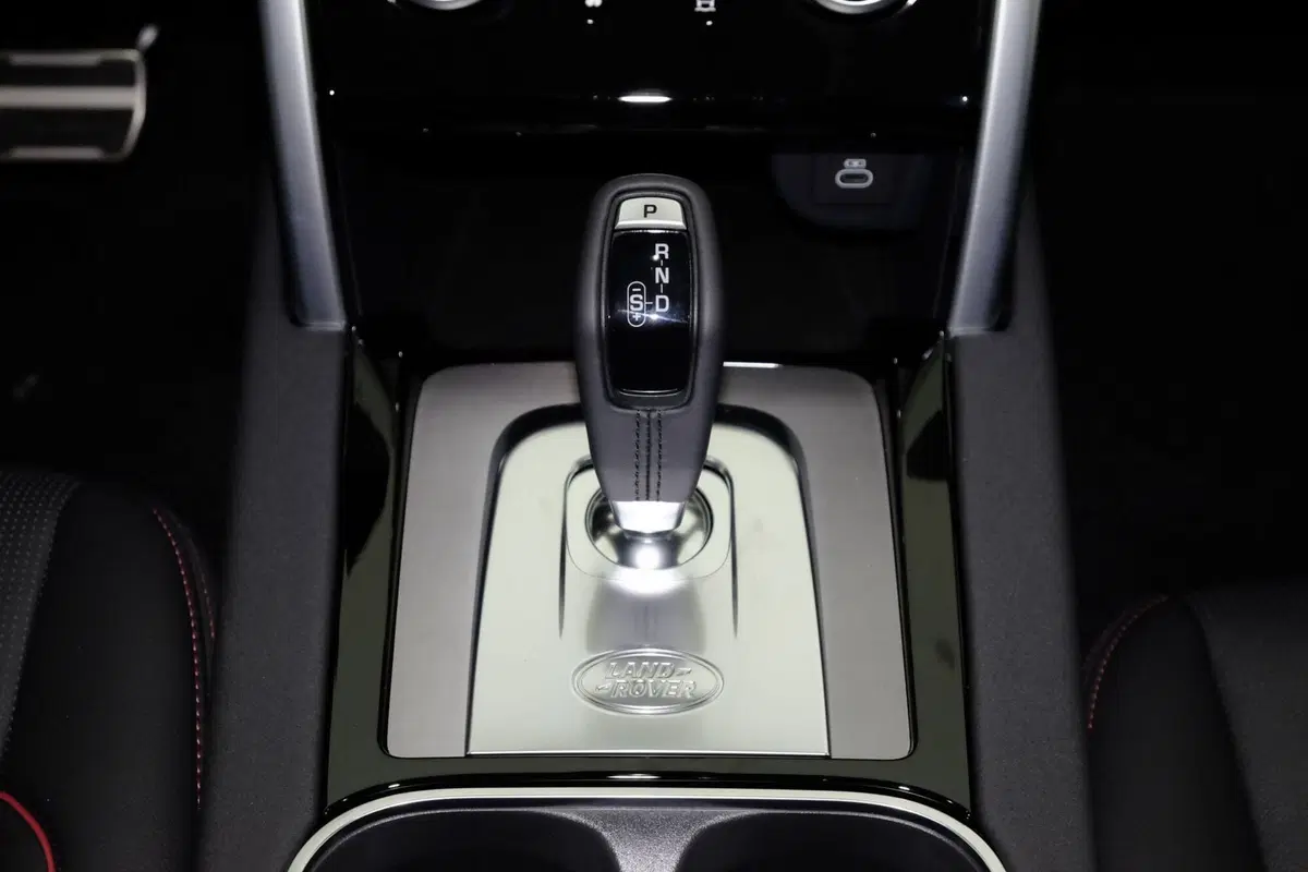 Land Rover Discovery Sport usata a Torino (10)