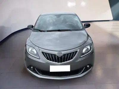 Lancia Ypsilon 1.0 FireFly 5 porte S&amp;S Hybrid Ecochic Gold del 2021 usata a Torino